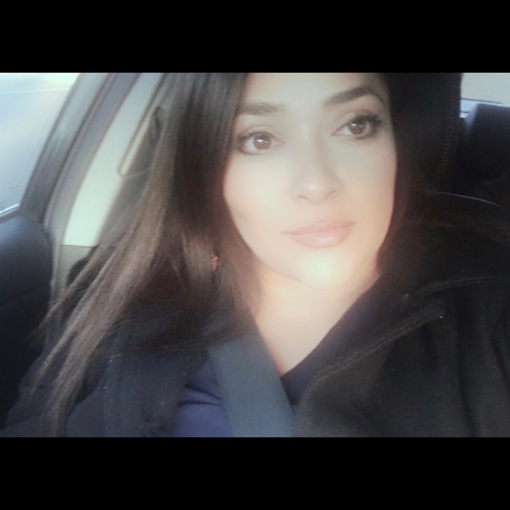 Meet your Posher, Stacy